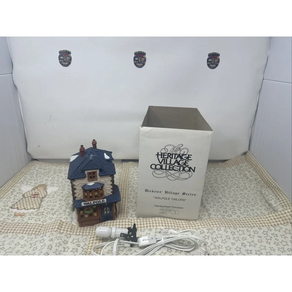 Department‎ 56 Dickens Village Series WALPOLE TAILORS 5926-9 A Christmas Carol